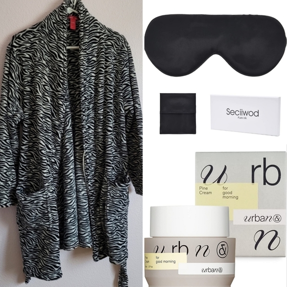Other - 😎Urbanand Pine Cream  Hydrating Moisturizer - Robe - Sleep Mask Bundle